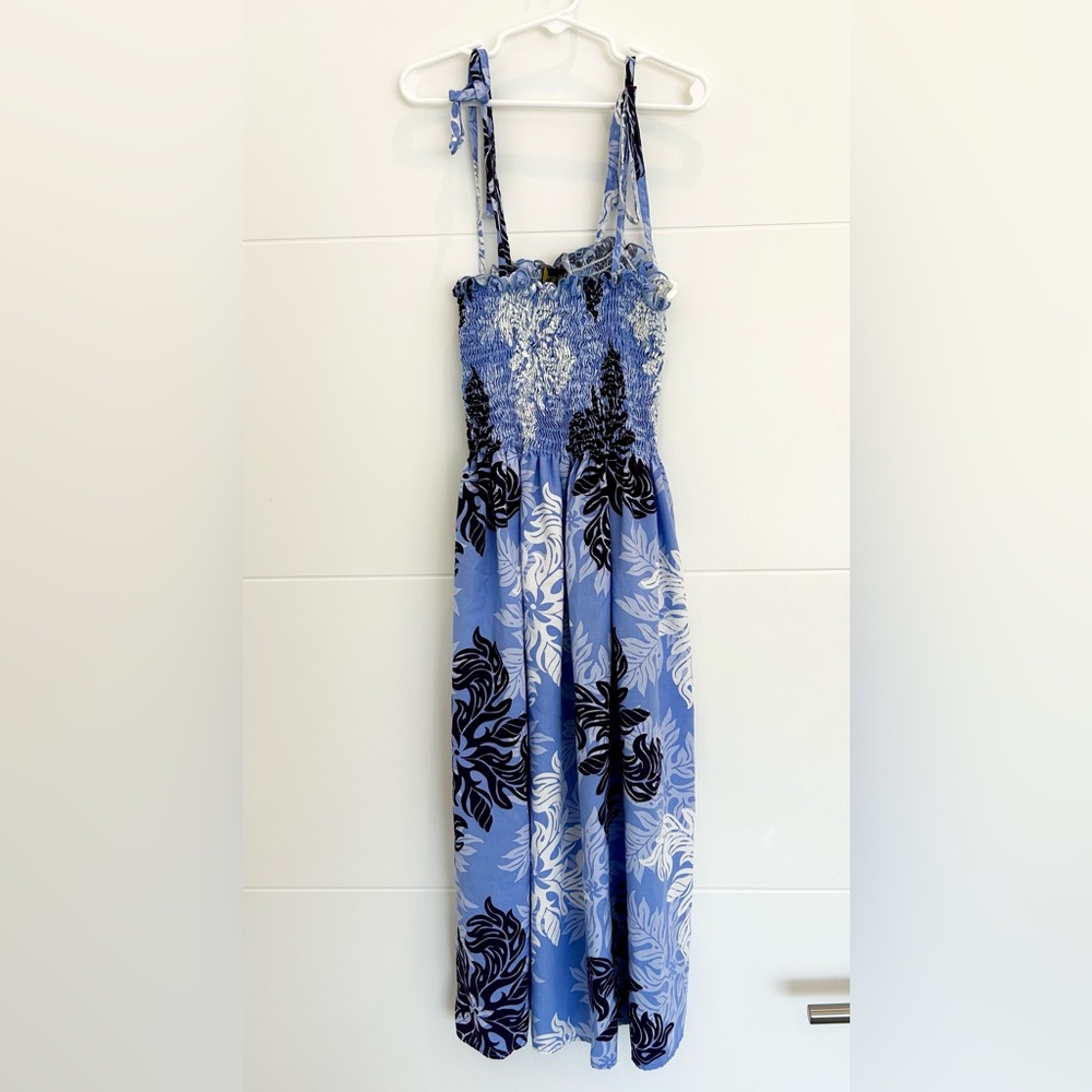 Island Aloha Wear Girls Hawaiian Floral Dress Medium Large Blue Purple